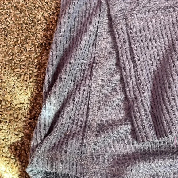 Super soft sweater - Picture 2 of 5